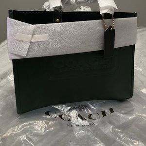 Coach Field Tote 30 in colorblock NWT Brass/Amazon Green Multi